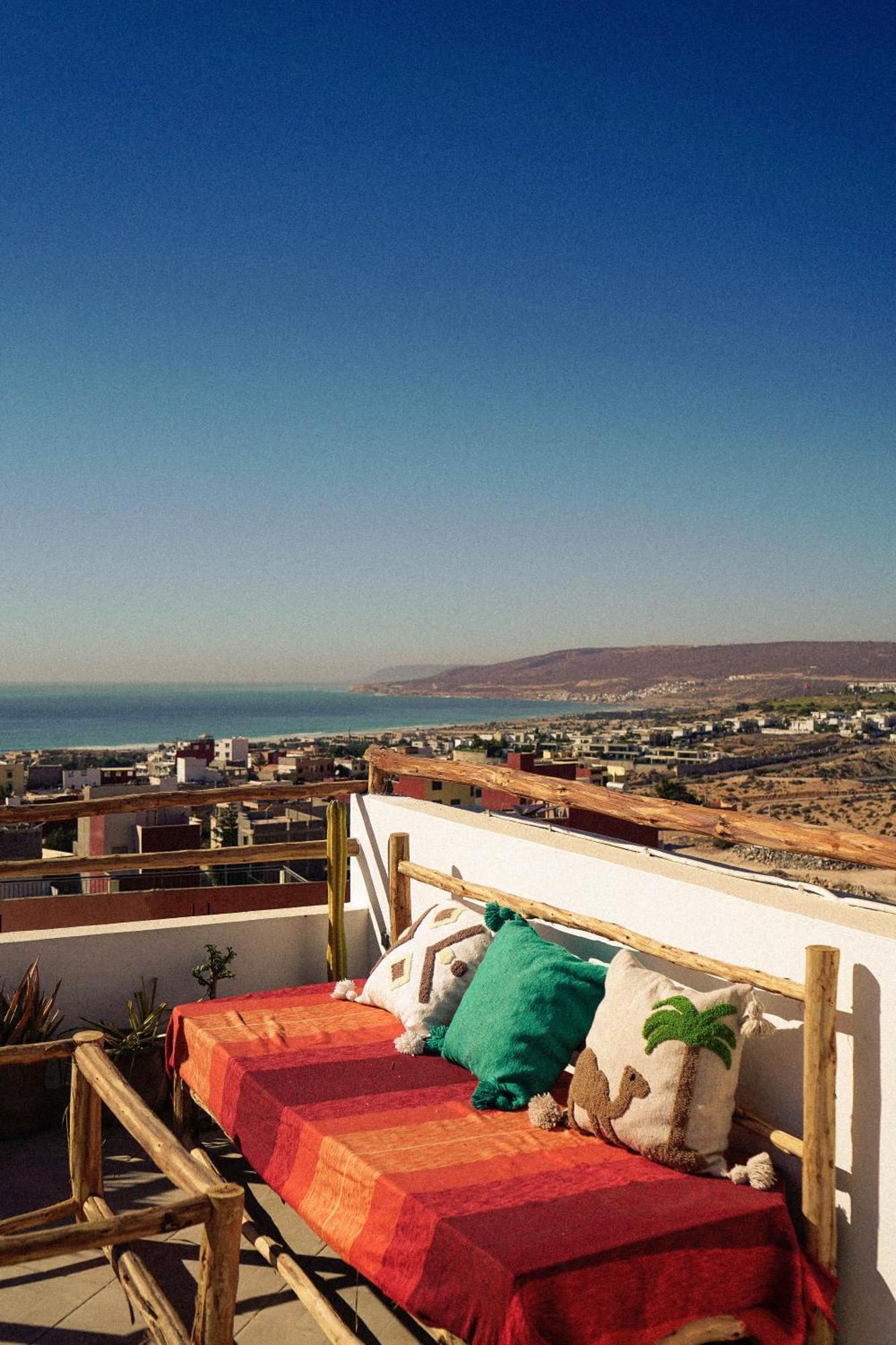 Wild Surf Morocco Bed & Breakfast Tamraght Exterior foto